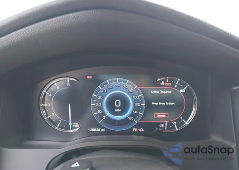 2017 Cadillac Escalade Luxury z USA, uszkodzony, nr VIN 1GYS4BKJ0HR399220